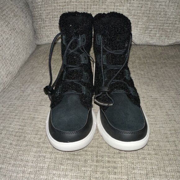 Sorel Girls Explorer II Joan Teddy Boots size 5 NWT! - Picture 2 of 5